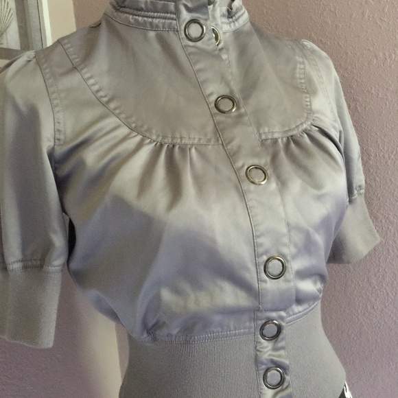 SOLD WET SEAL Grey Cropped Moto Style Snap Jacket - Picture 4 of 8